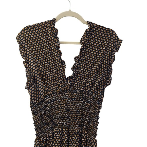 Max Studio Graphic Print Double V-Neck Jumpsuit Size Medium - Picture 5 of 8